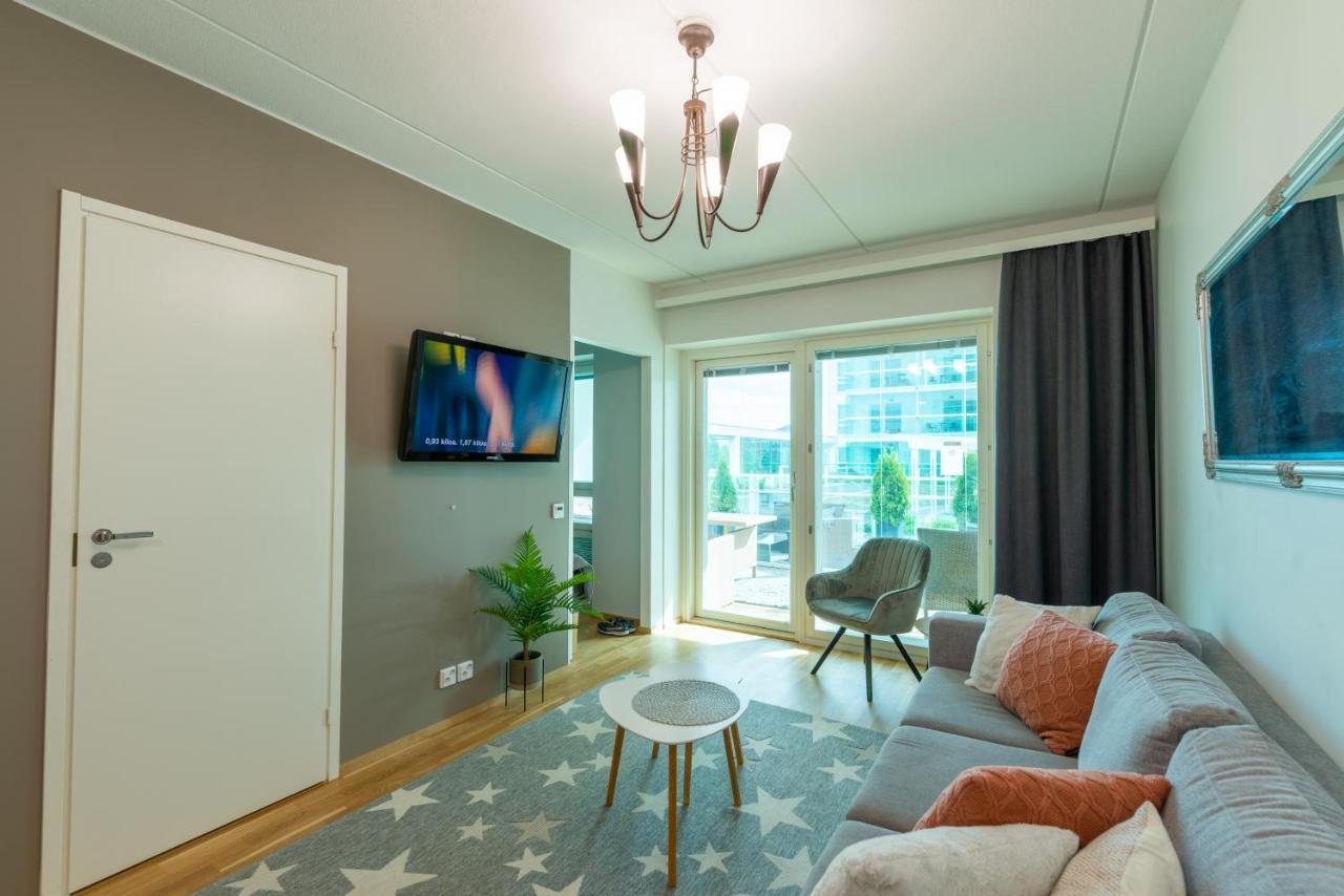 Starhomes Double Lux 7 Oulu Esterno foto